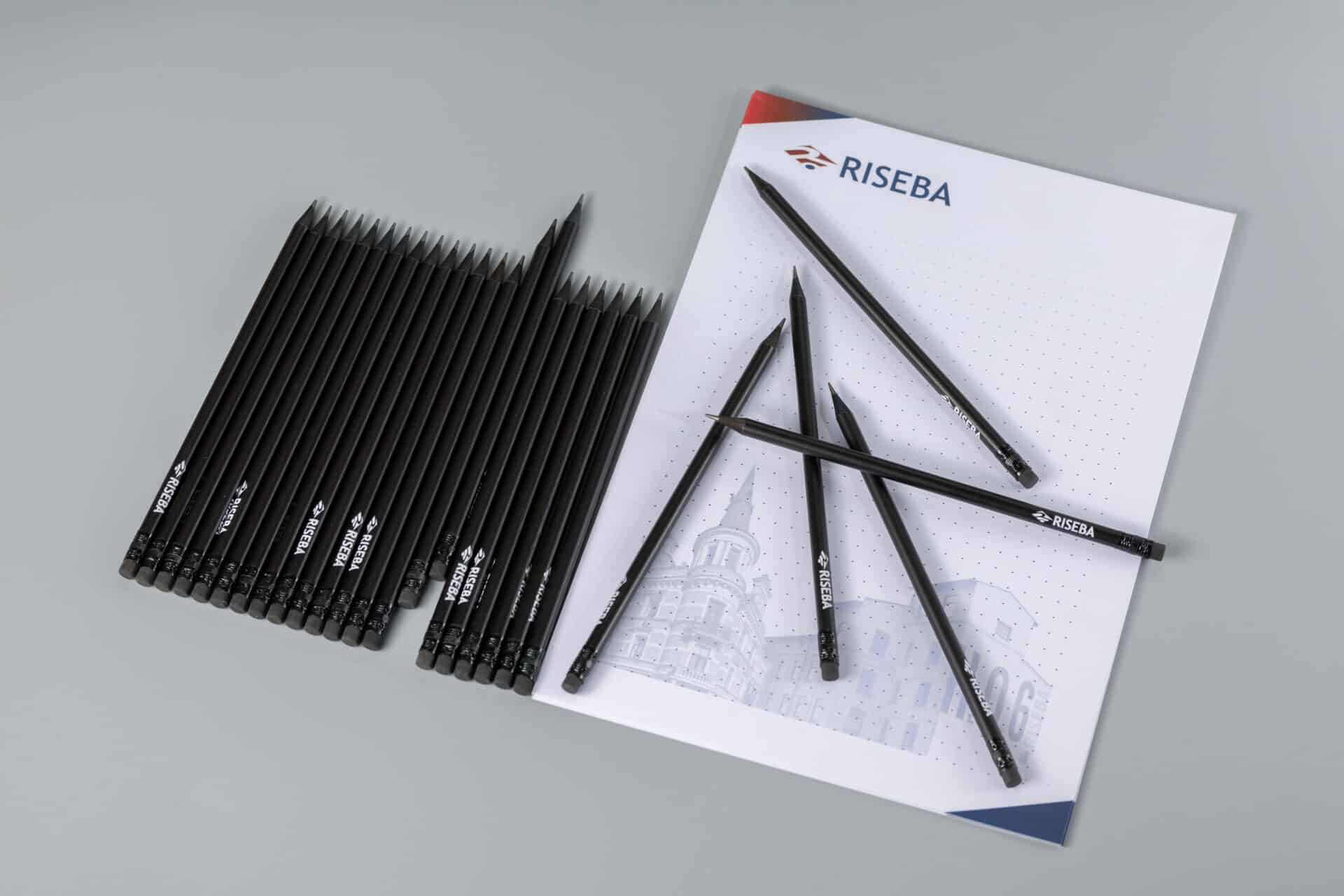 Black graphite pencil - RISEBA.lv