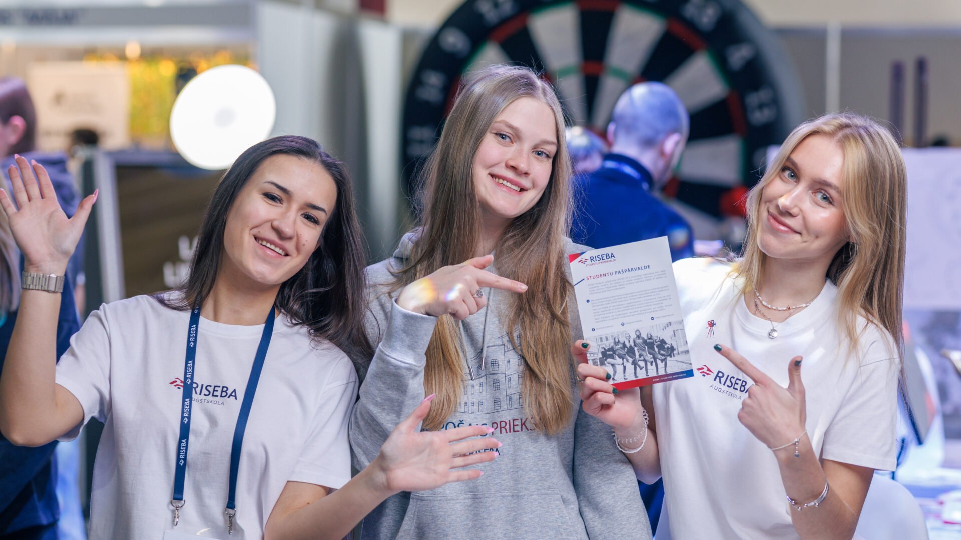 RISEBA piedalās izstādē “Skola 2026” un aicina uz Atvērto durvju dienām